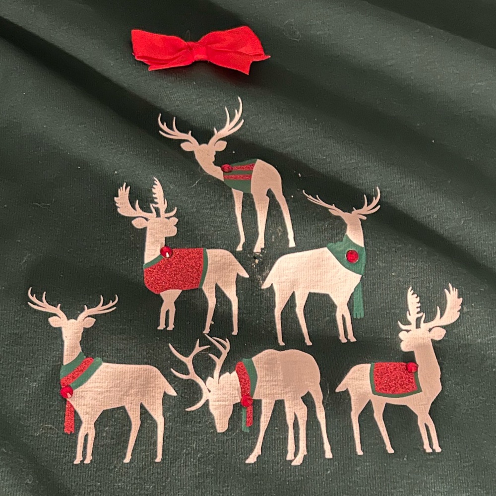 Festive Green Reindeer Blouse - Picture 4 of 4